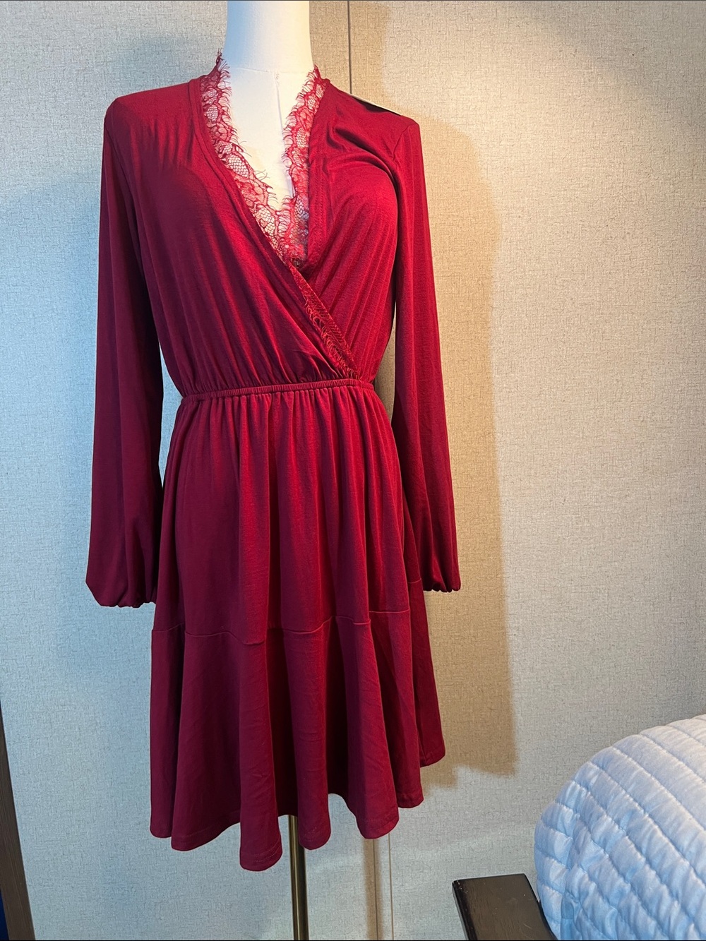 Women's Lace Trim Wrap Dress - Red